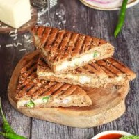 Paneer Peri-peri Sandwich (Big)