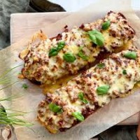 Cheese Loaded Garlic Bread (4Pc)