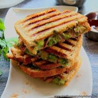 Veg Grilled Sandwich (Big)