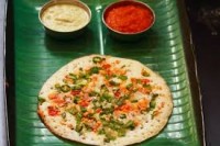 Cheese Tomato Onion Uttapam