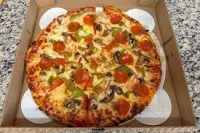 Cafe Mastani Special Pizza