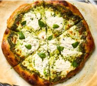 Pesto Cheese Pizza (Small)