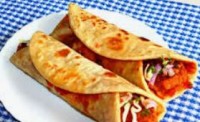 Veg Schezwan Roll